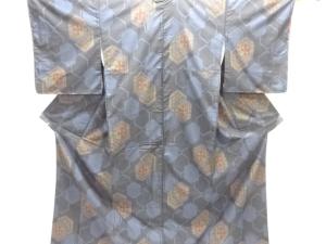 亀甲に花更紗模様織出し本場泥大島紬着物（5マルキ）